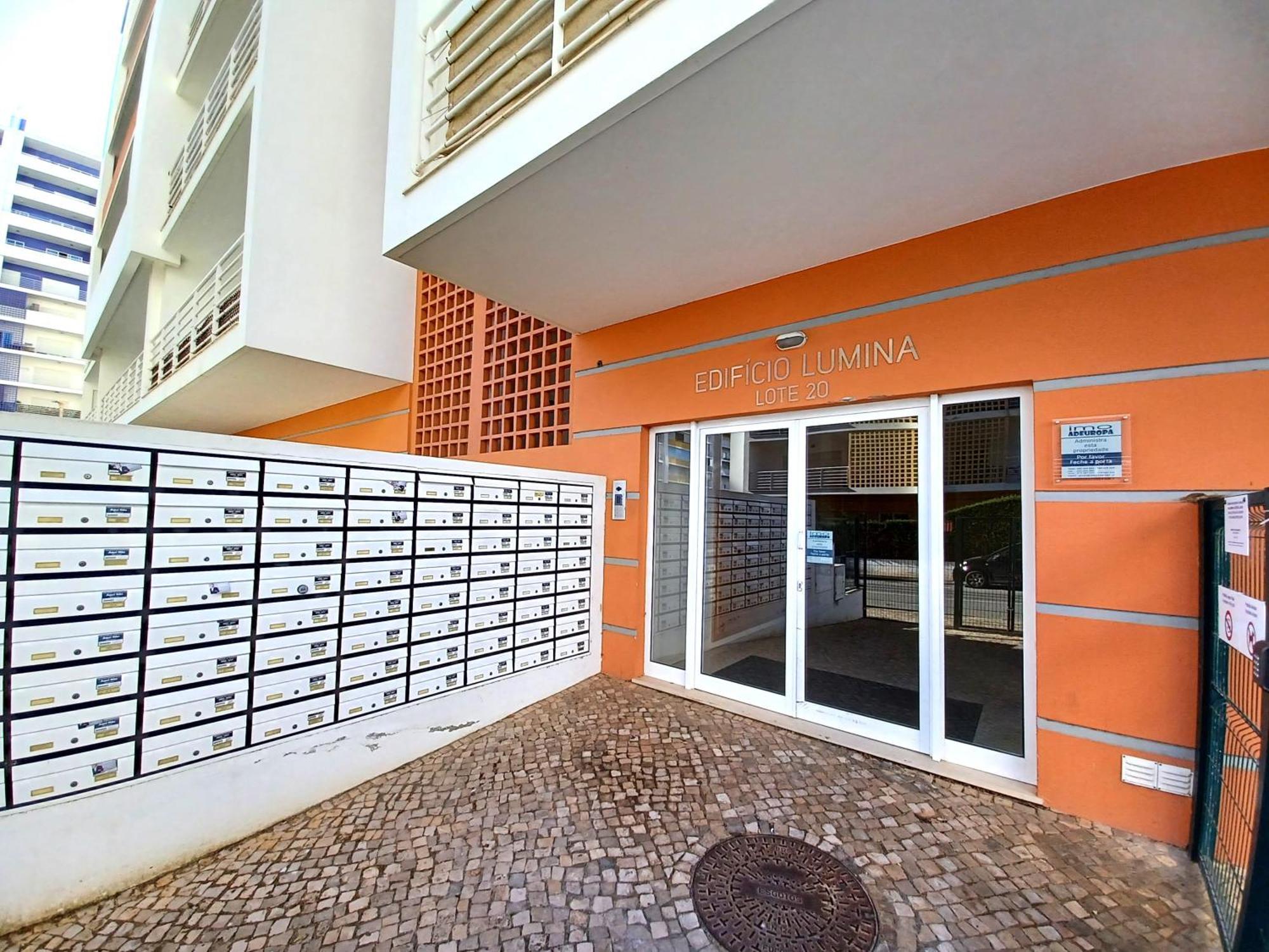 Edificio Lumina Sunshine Beach Apartment Portimão Εξωτερικό φωτογραφία